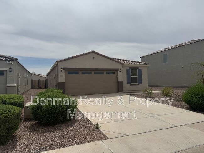 Building Photo - 1633 W Pinkley Ct