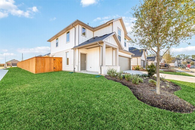 Foto del edificio - 7246 Clearwater Cv Dr