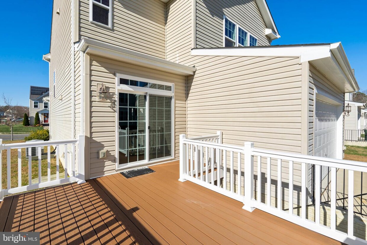 22944 Woodland Park Rd, California, MD 20619 House Rental in California, MD