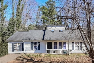 Building Photo - 2928 Cushing Ct