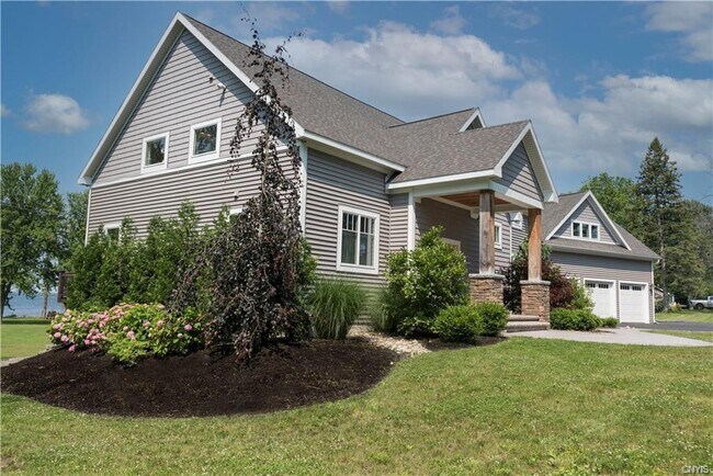 Foto del edificio - 8861 Shellman Dr
