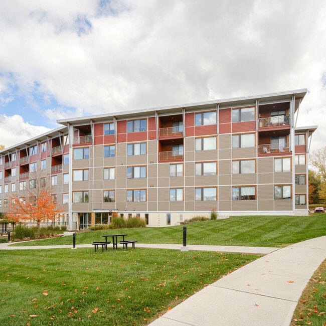 Building Photo - Bartlett Brook Apartments