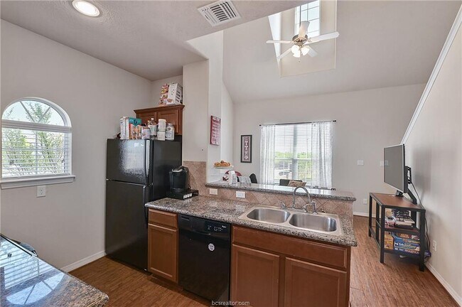 Foto del edificio - 1198 Jones-Butler Rd