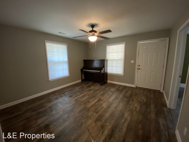 Foto del edificio - 2 br, 1 bath House - 407 Third Street