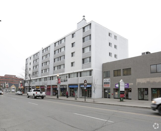 Photo du bâtiment - Avenue Tower