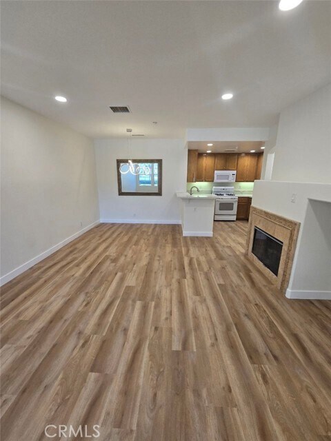 Building Photo - 48 Vermillion