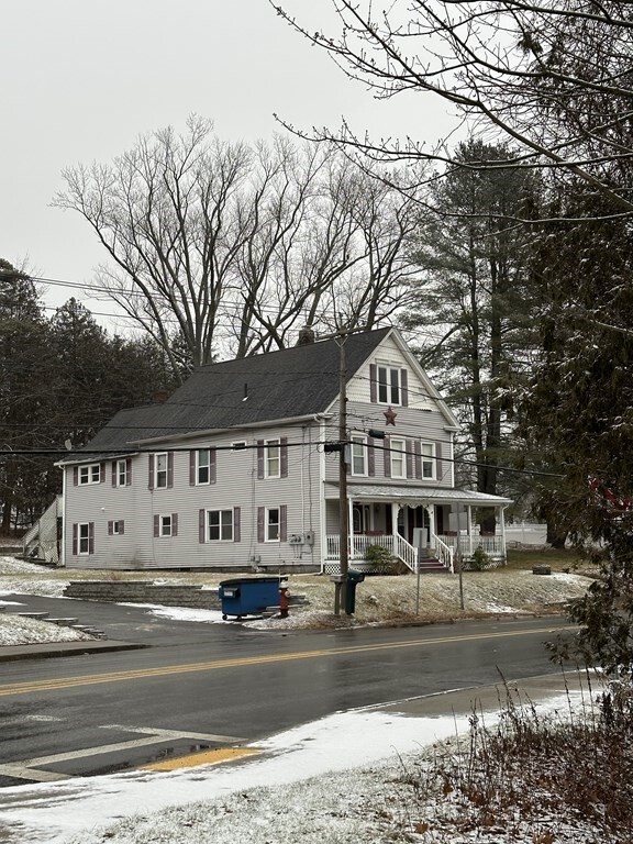 Primary Photo - 202 N Main St