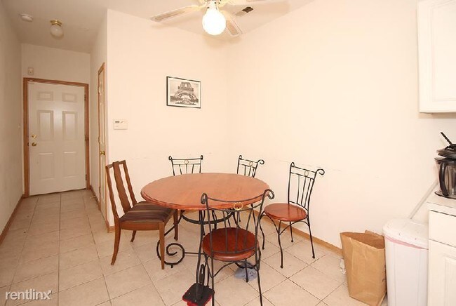 Foto del edificio - 1503 W Cortez St