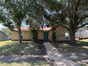 Building Photo - 1226 Canyon Oaks Dr