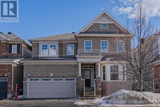 Building Photo - 113 Lily Pond St