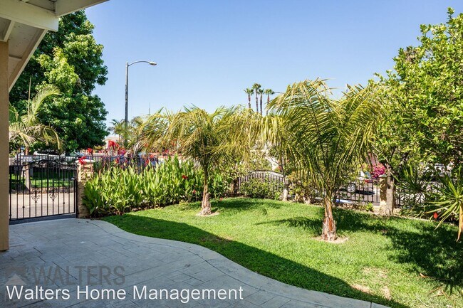 Foto del edificio - 3 br, 1 bath House - 210 Hollenbeck Road