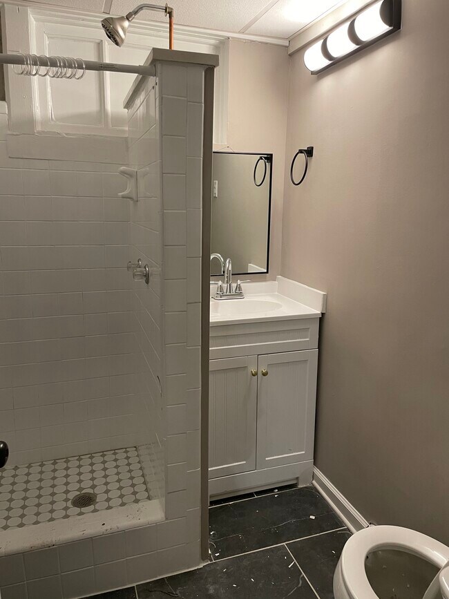 Foto del edificio - 1214 Hillview Rd