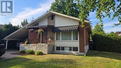 Building Photo - 121 Toby Crescent