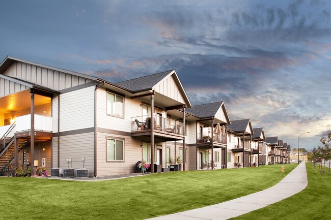Riverside At Coyote Rock Apartments Spokane Valley Wa Apartments Com