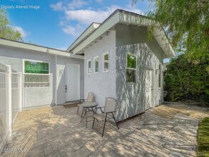 Building Photo - 2465 Chiquita Ln
