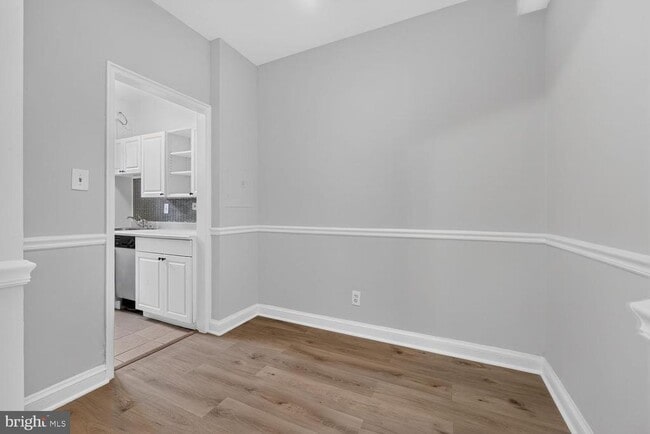Building Photo - 2515 K St NW