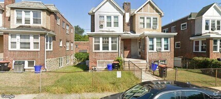 Building Photo - 929 Clover Ln
