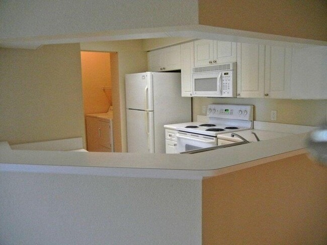 Foto del edificio - 2729 Anzio Ct