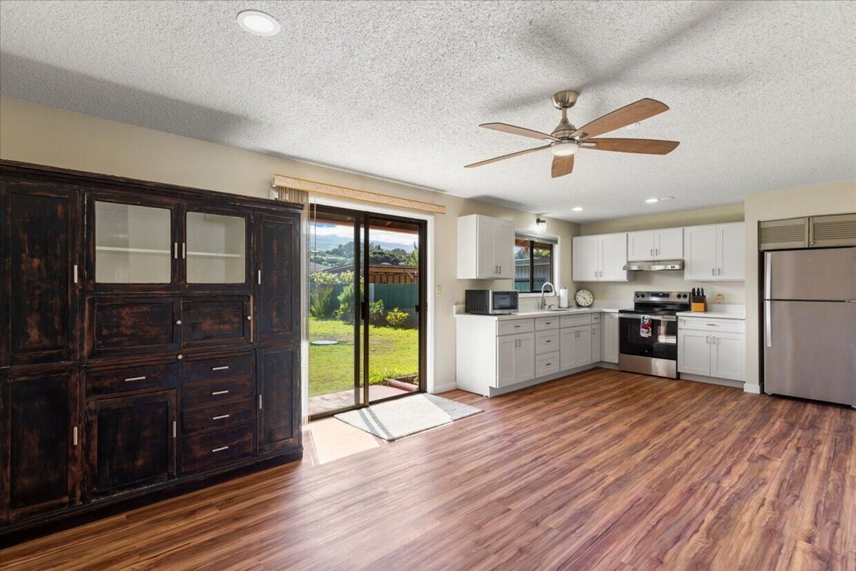 Primary Photo - Partially Furnished 3 Bedroom/ 2 Bath Hous...