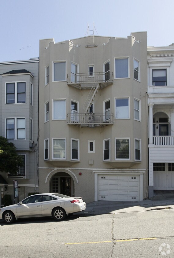 Building Photo - 2550 Gough St