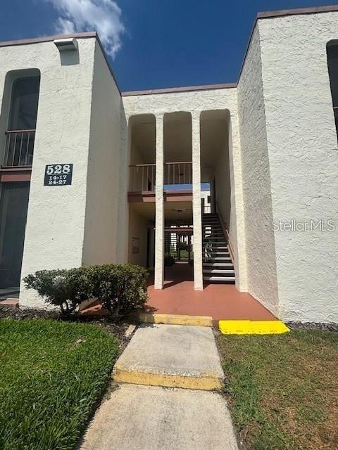 Building Photo - 528 Orange Dr