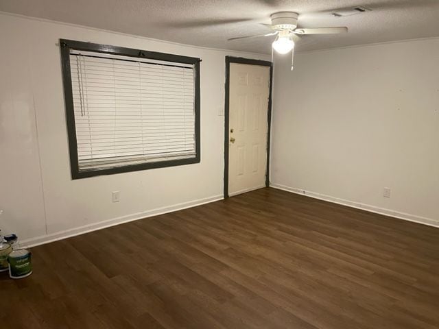 Foto del edificio - 1815 east Third Street