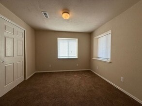 Building Photo - 6134 Dancing Moon Way