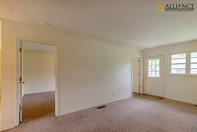 Foto del edificio - 1533 Pipher Ln