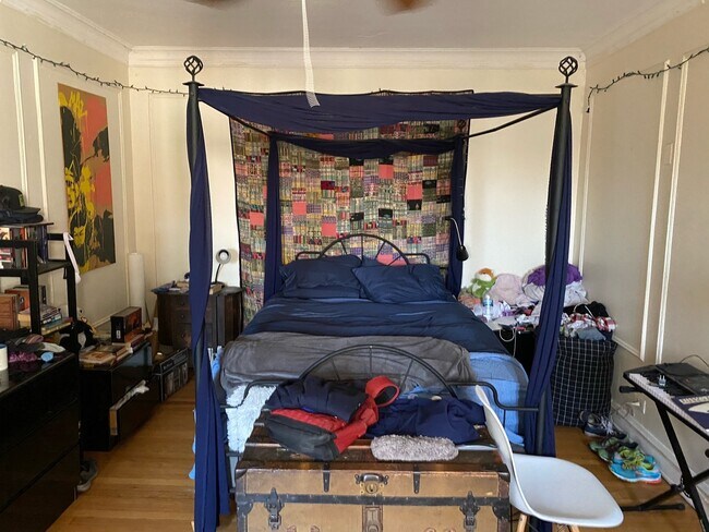 Foto del edificio - 7522 N Hoyne Ave