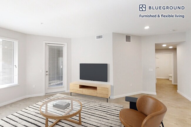 Foto del edificio - 6301 Shellmound St