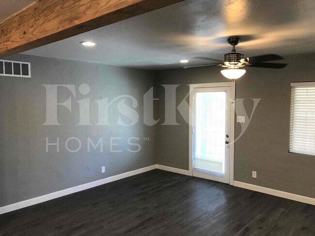 Foto del edificio - 4319 N 15th Ave