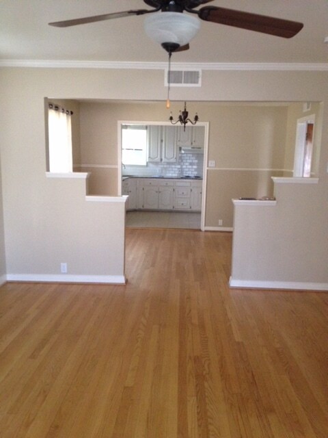 Dining and kitchen viewed from living room - 201 North Mills Street