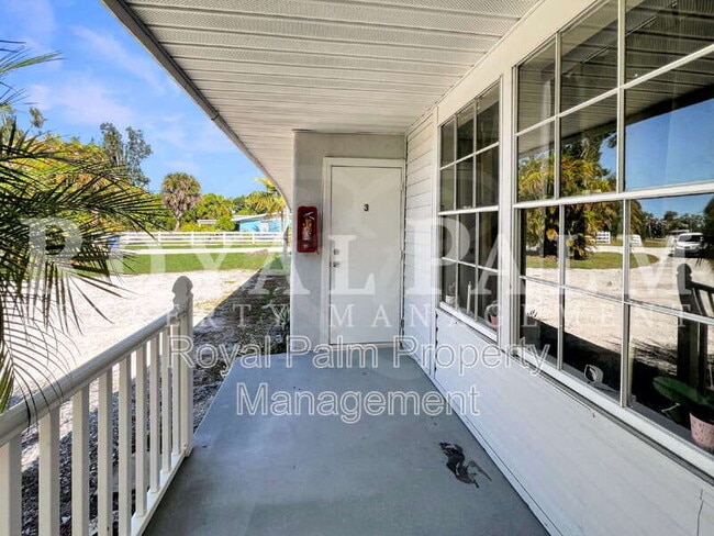 Building Photo - 15206 Stringfellow Rd