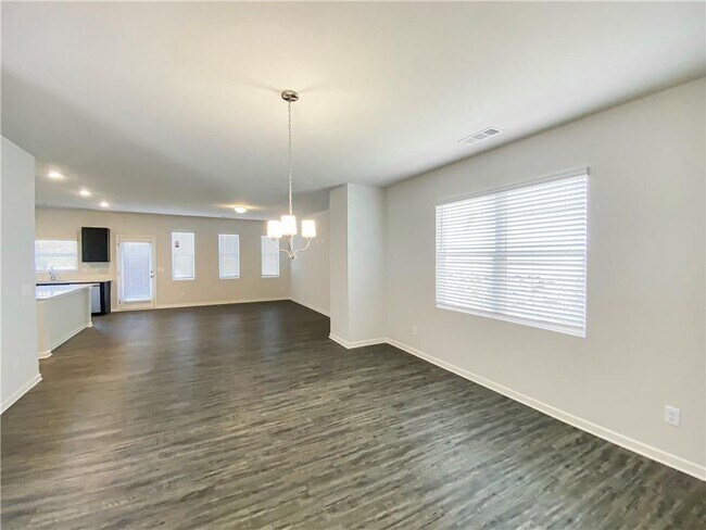 Building Photo - 24 Berry Dr