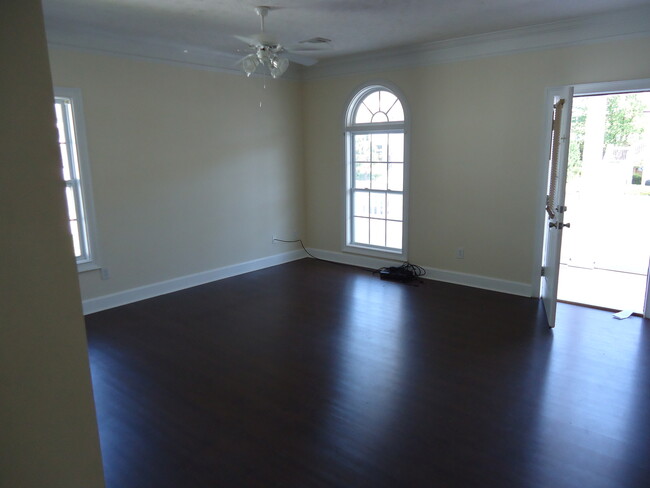 Building Photo - 8082 Veterans Parkway 2501