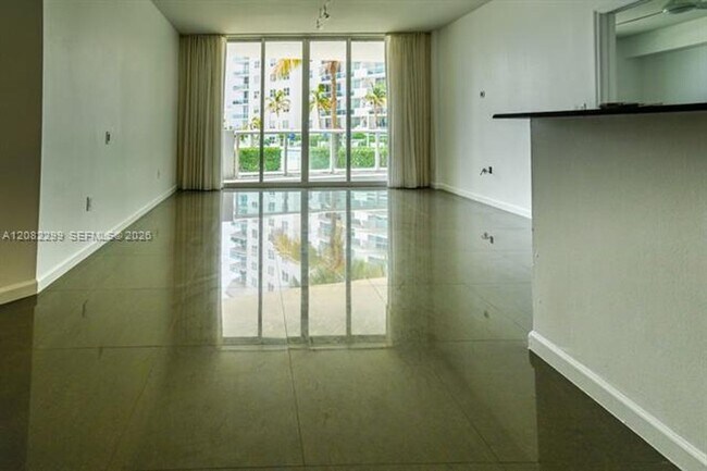 Building Photo - 7900 Harbor Island Dr