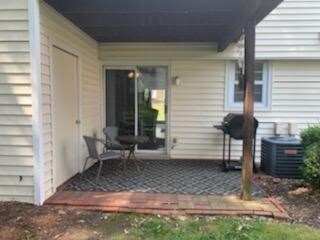 Foto del edificio - 9177 Wrenwood Ln