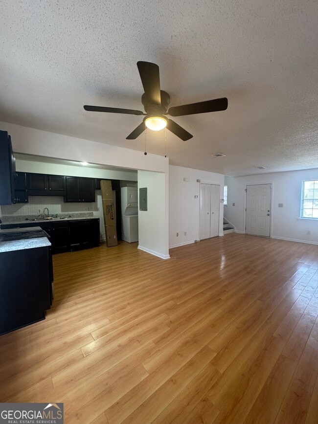 Foto del edificio - 6354 Shannon Pkwy