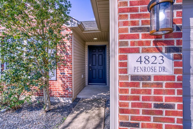 Building Photo - 4823 Penrose Dr