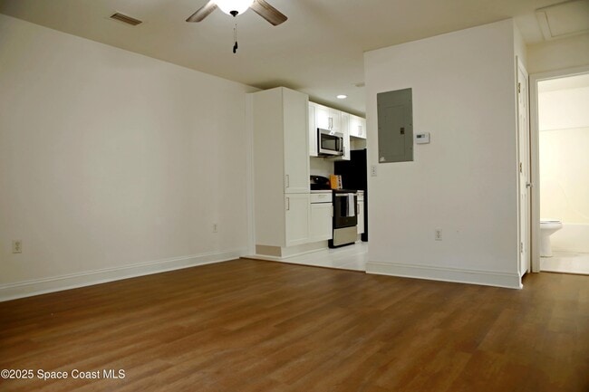 Foto del edificio - 1230 Fern St