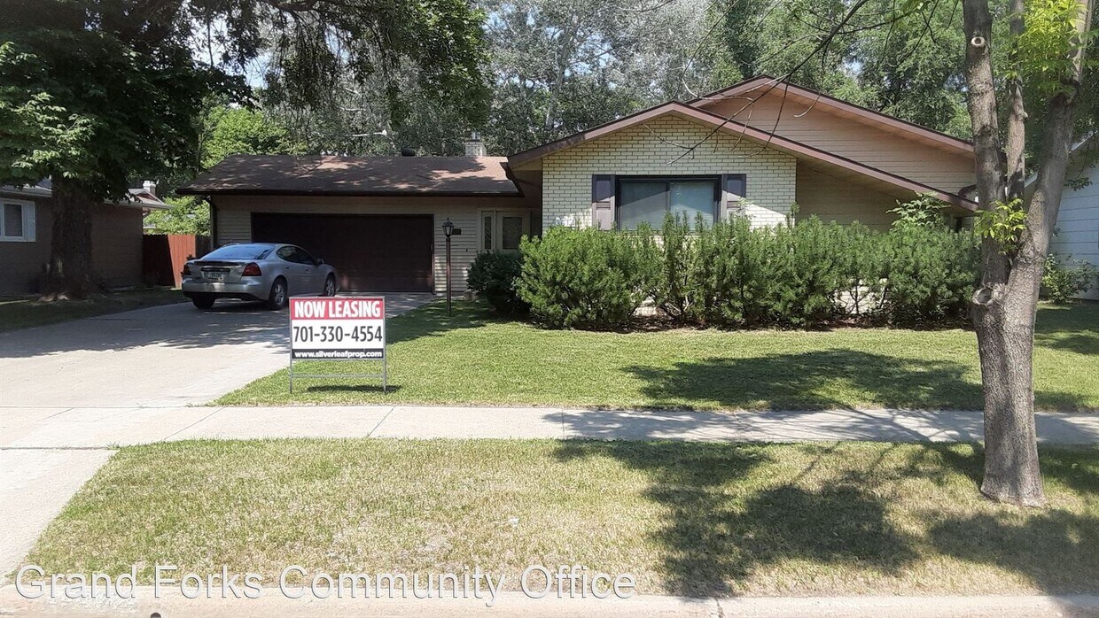 Primary Photo - 4 br, 3 bath House - 3614 11th Ave N