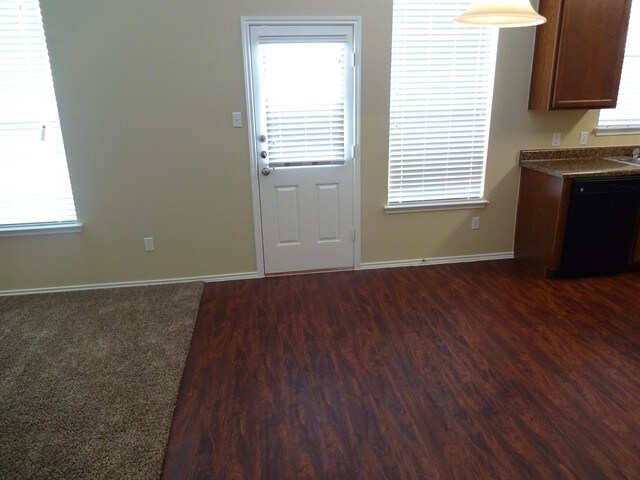 Foto del edificio - 129 Mallard Lane