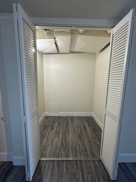 Foto del edificio - The Crossing Apartment Homes