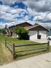 Building Photo - 337 Aristocrat Dr
