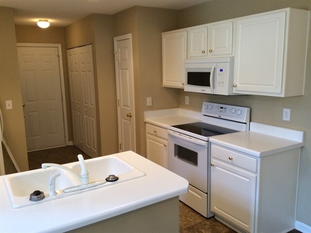 Foto del edificio - 1521 Beacon Village Drive