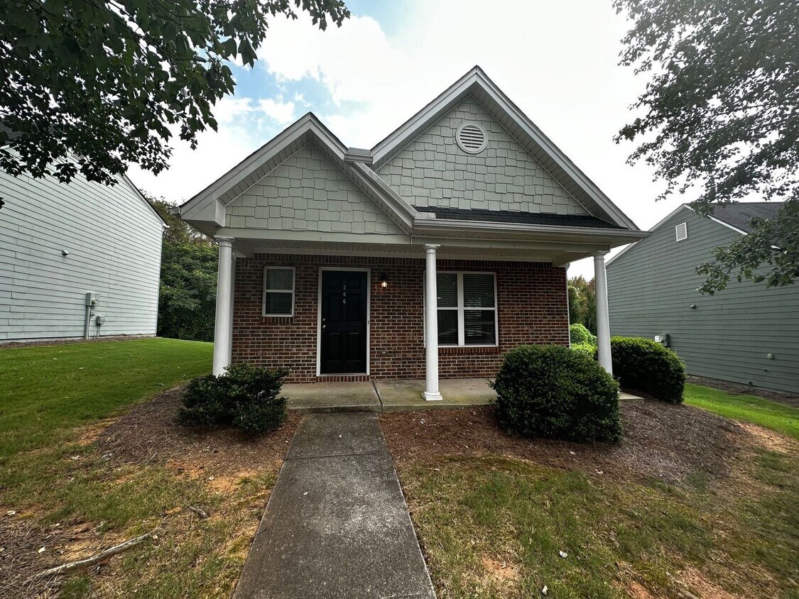 BRIDGEWATER HOME! PRE-LEASING FOR JUNE 20TH! - BRIDGEWATER HOME! PRE-LEASING FOR AUGUST 2...