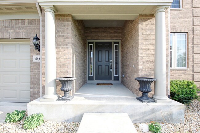 Foto del edificio - 4056 Juneberry Rd