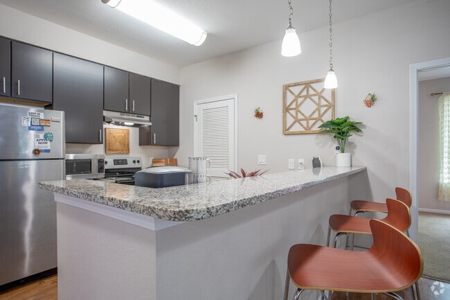2BR, 2BA - 888SF - Kitchen - The Nest at 4955
