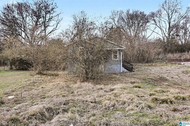 Foto del edificio - 3640 Wenonah Rd SW