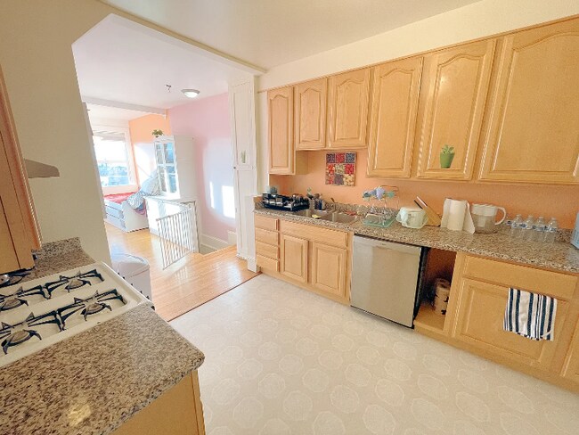 Foto del edificio - 1811 18th Ave